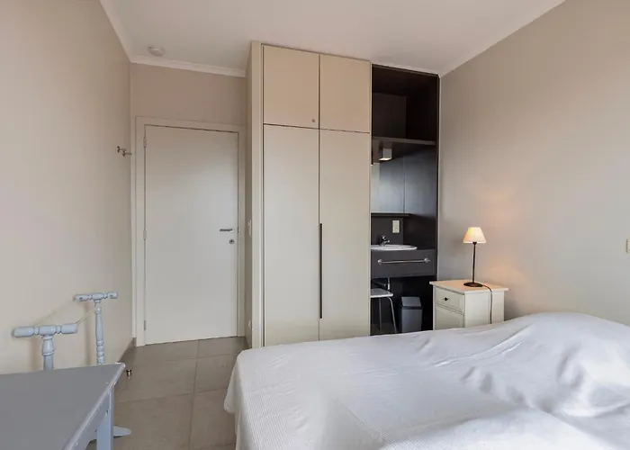 Le Triton 0601 Garage * كوكسيجدي